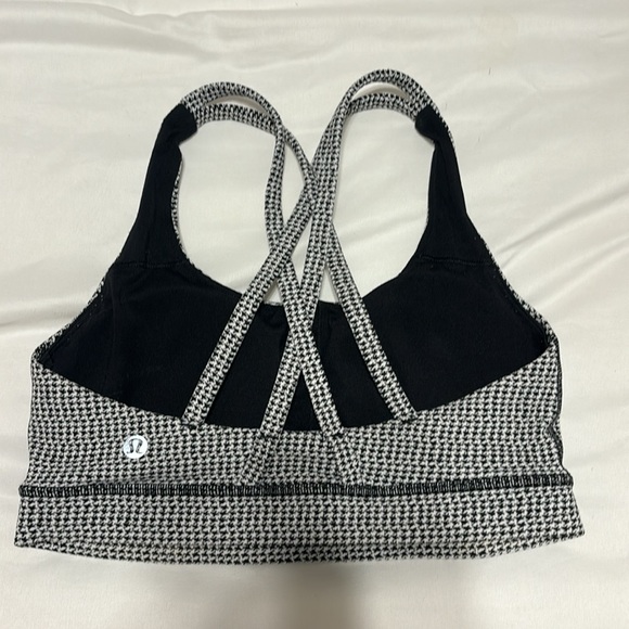 Lululemon bra - Picture 2 of 2